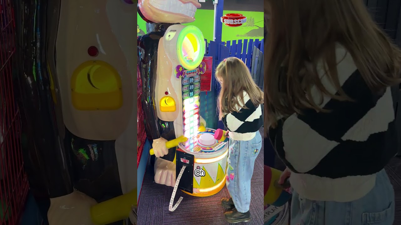 ОБЕЗЬЯНА НА HIGH STRIKER! 