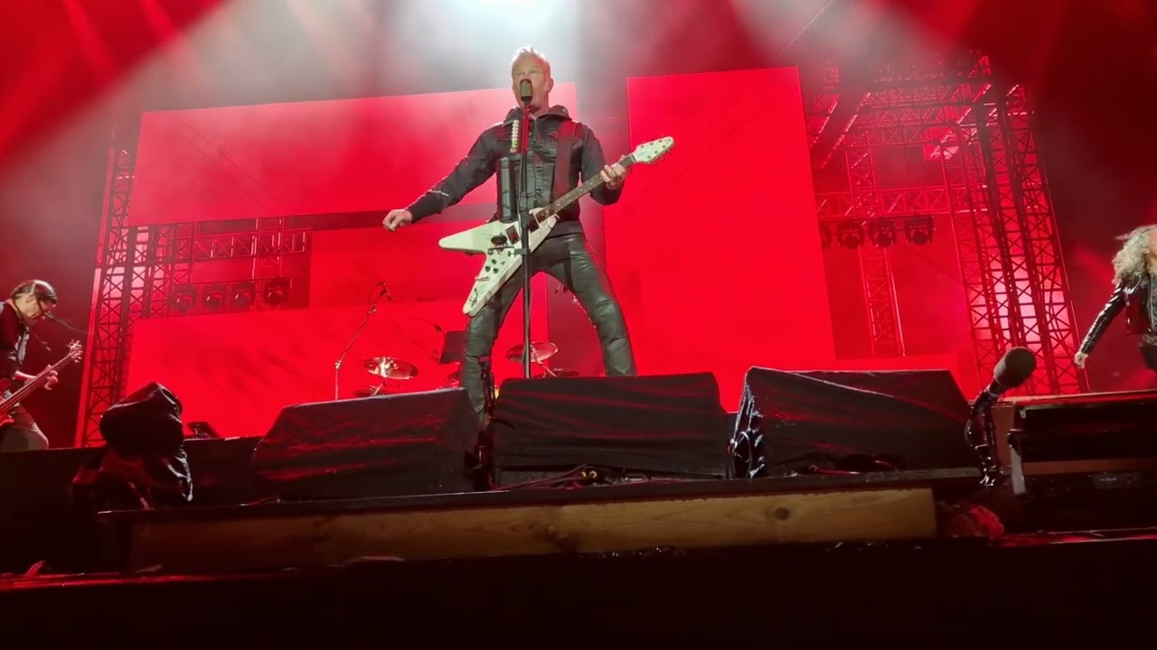 Metallica - Intro:The Ecstasy of Gold + Creeping Death - Hellfest 29-06-2024 