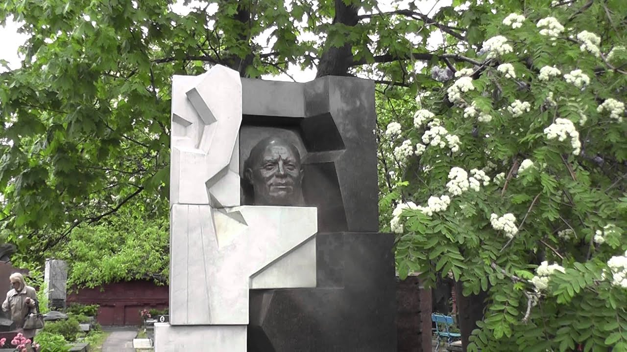 Moscow 7. Novodevichy Cemetery.