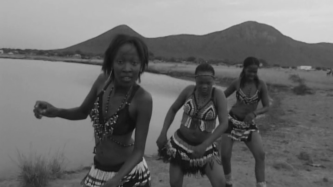 Maxy KhoiSan  ‐  RAMMATA (Official Video)