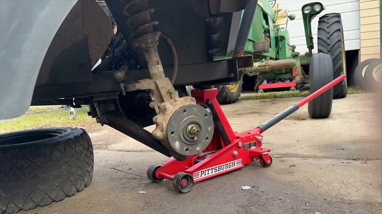 How to Replace Kubota RTV Front CV Axle (Kubota RTV 900)