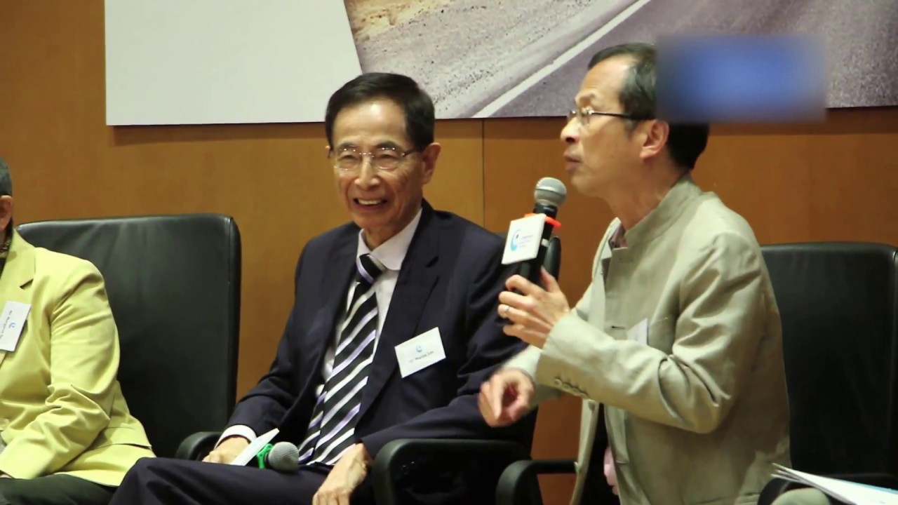 李柱銘一句「中共發表白皮書為何不諮詢你」令曾鈺成搖頭嘆息