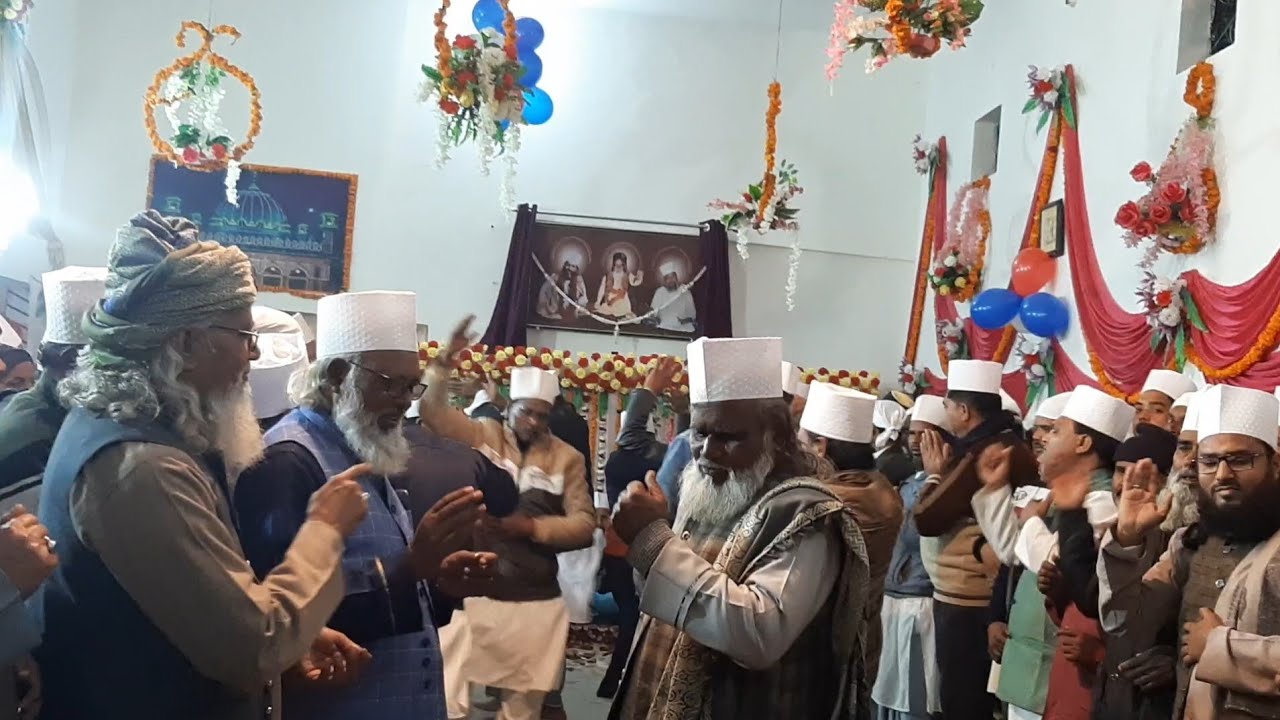 Bar Tu Een Mehfil e Shahana Mubarak  Bashad,  Mehfil e sama khankah hasni Azizi liyaqati Bhira