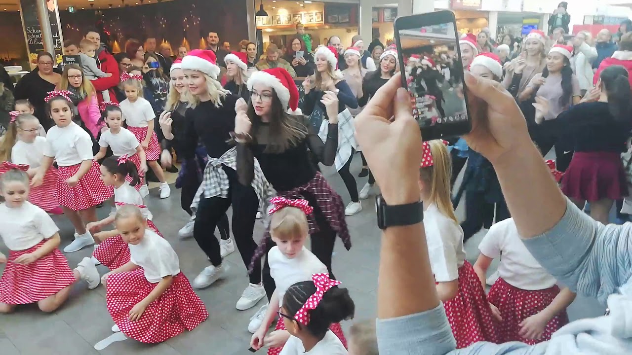 Weihnachtsüberraschung Edeka Garbsen 2019 (9/9)