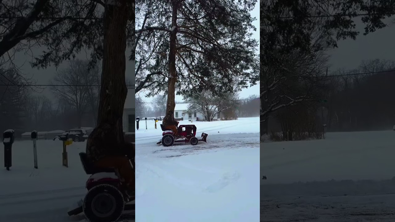 Plowing some snow the old Toro Wheel horse