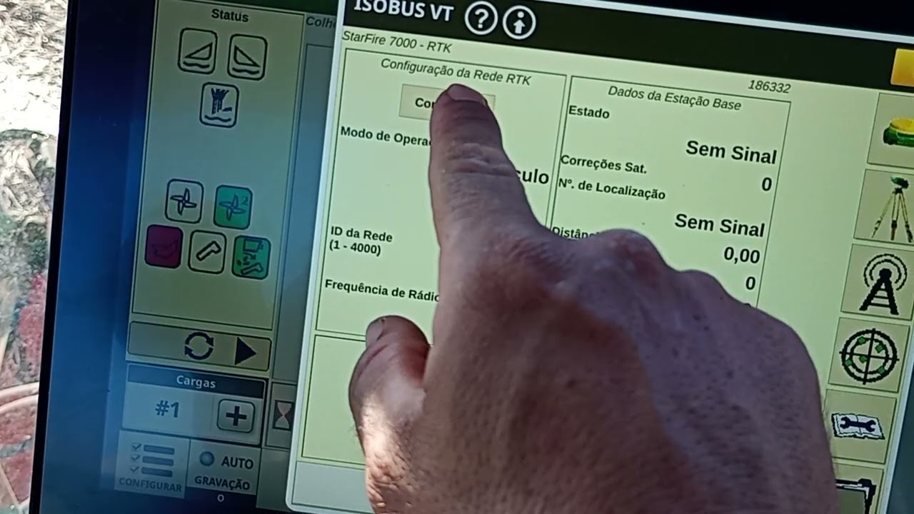 Como mudar o canal e  frequencia da base RTK do GPS no monitor Gs4 e Gs5 Jonh Deere