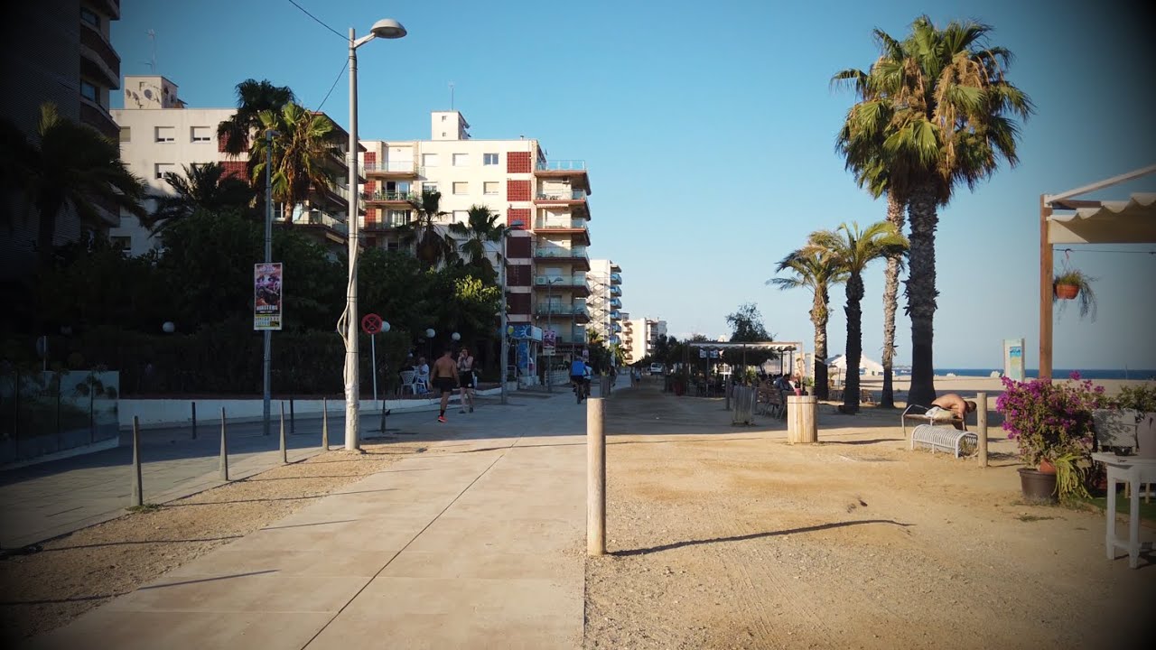 Santa Susanna beach & boulevard walk.