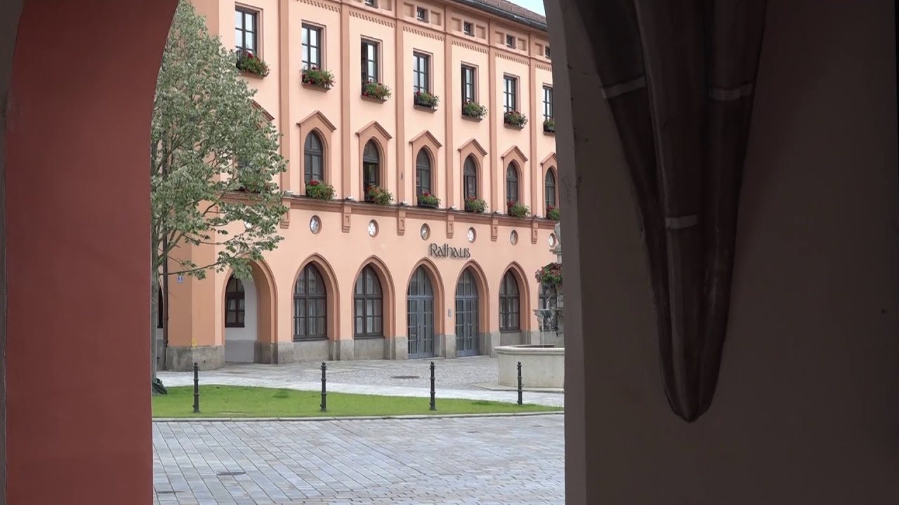 Pfarrkirchen - Eine filmische Stadtführung 03 Die Rathäuser