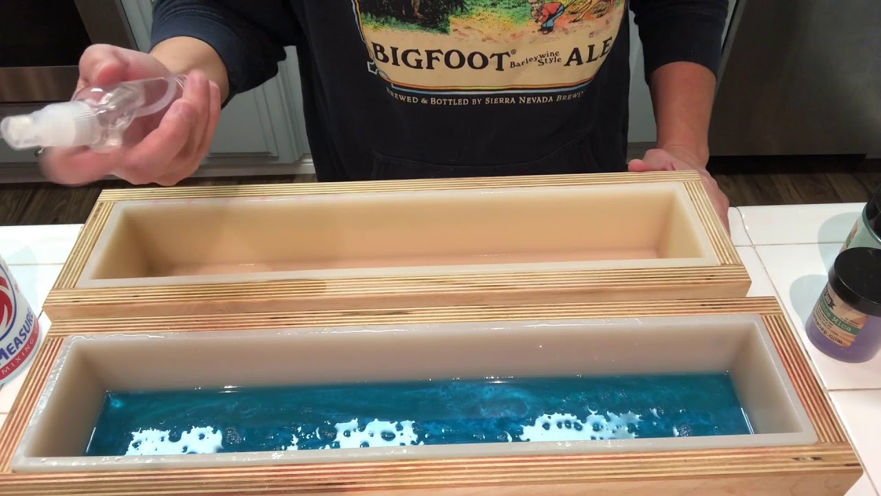 How To Make a Layered Melt and Pour Soap (the third soap in my winter line)