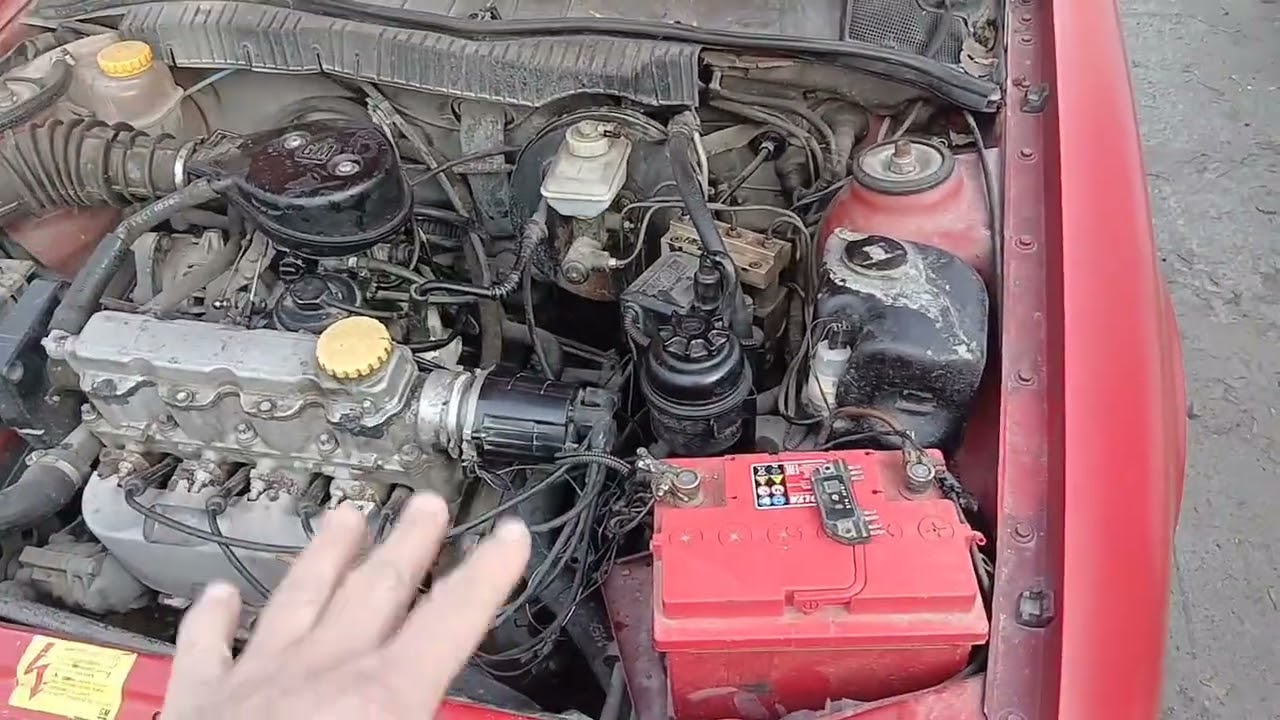 С ТРУДОМ ЗАПУСТИЛ  ДВИГАТЕЛЬ С УТРА.ТОЛЬКО  ВЫЕХАЛ НА ДОРОГУ И ЗАГЛОХ. ИЩУ ПРИЧИНУ. 