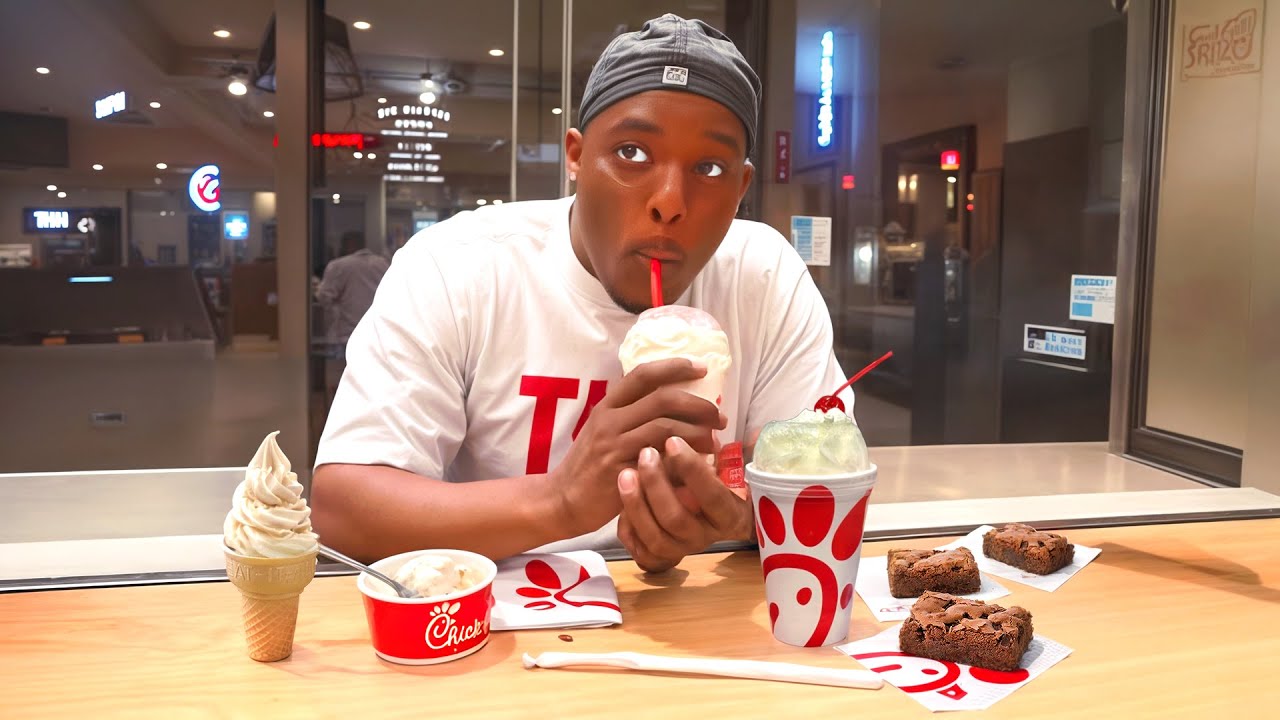 Trying The CHICK FIL A Dessert Menu!
