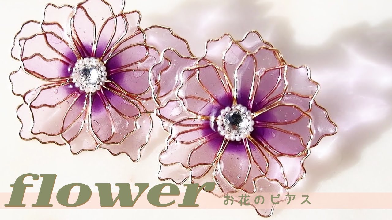 🌹【UVレジン】透き通る美しさ/お花のピアス/Flower earrings made from resin