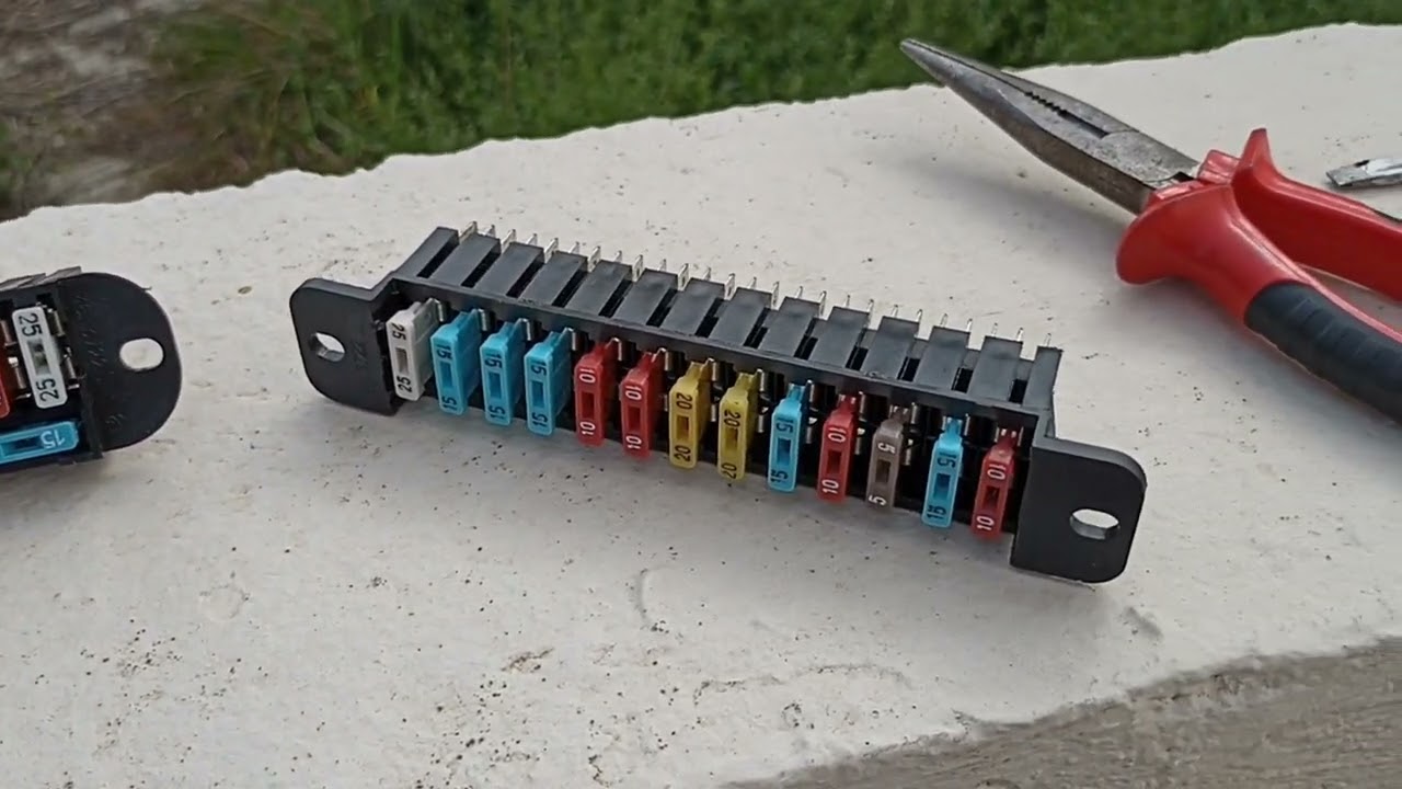 lada niva new fuse box