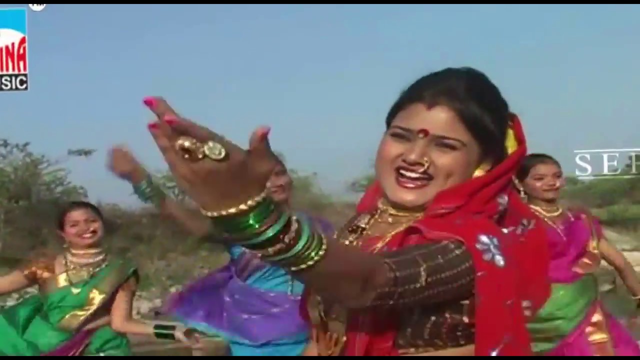 अहिराणी गीत सप्तशृंगीदेवी  - पुष्पा ठाकूर   Song - May Tuna Gadani Aamari Dat  -