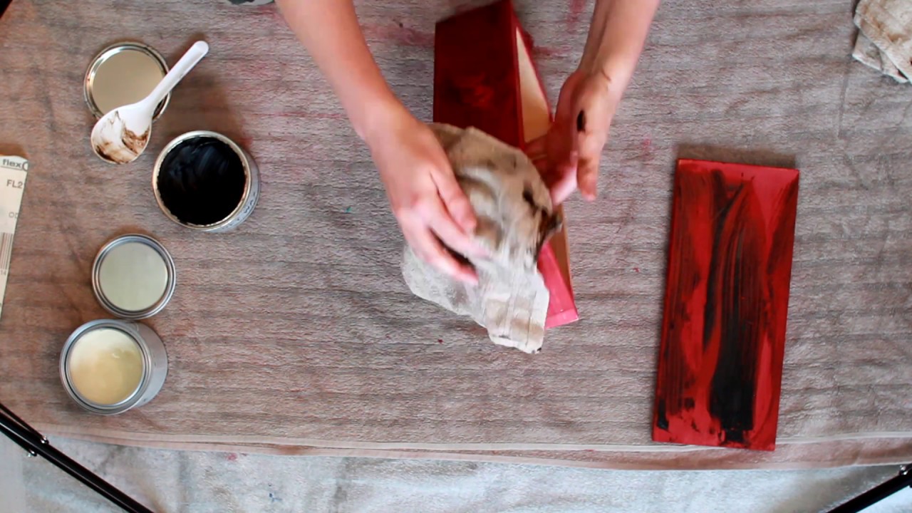 Annie sloan chalk paint tutorial: colour distressing with dark wax+florence.