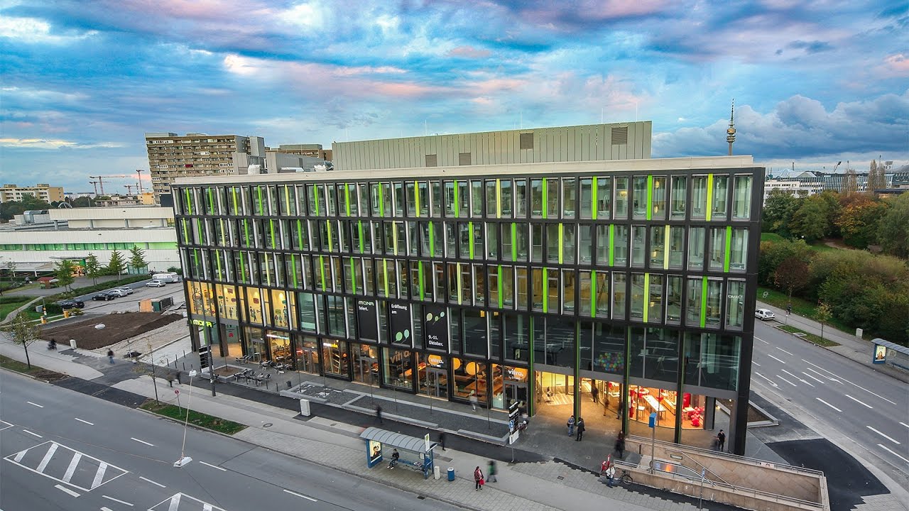 construction site time lapse shopping mall | MONA Munich