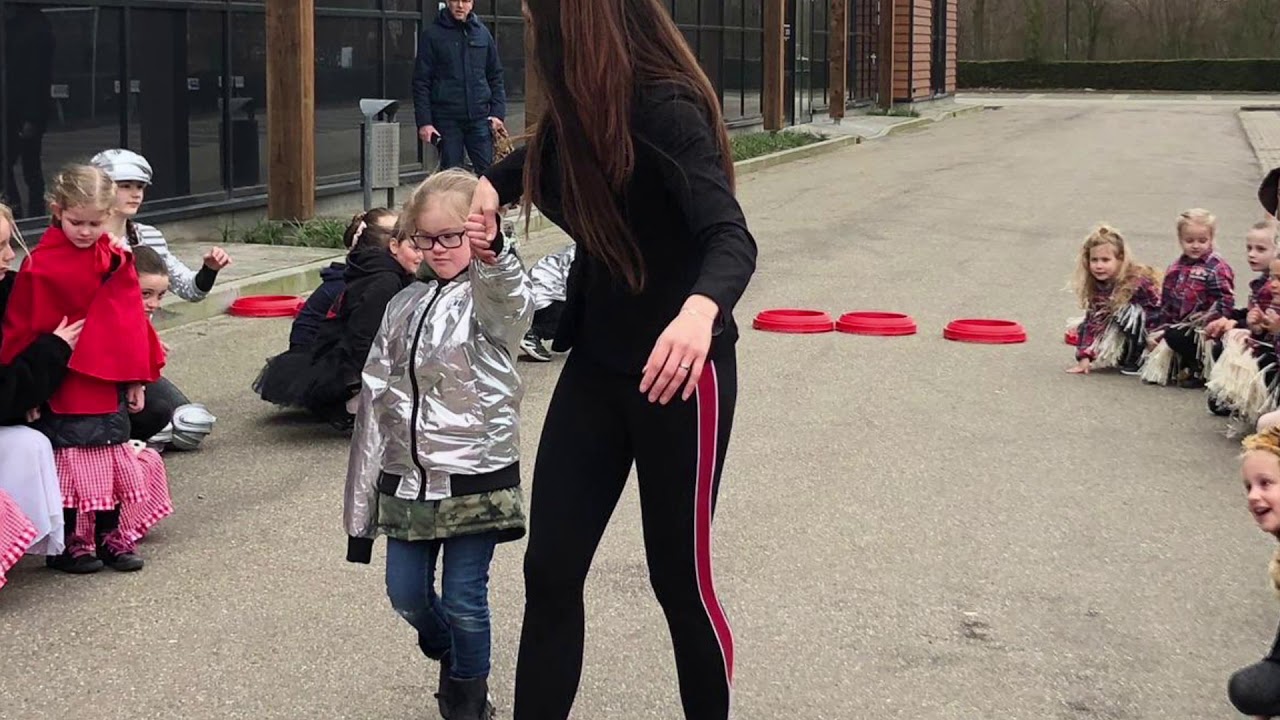Dans Creatie Veghel : Opening Sportstudio van Dijk