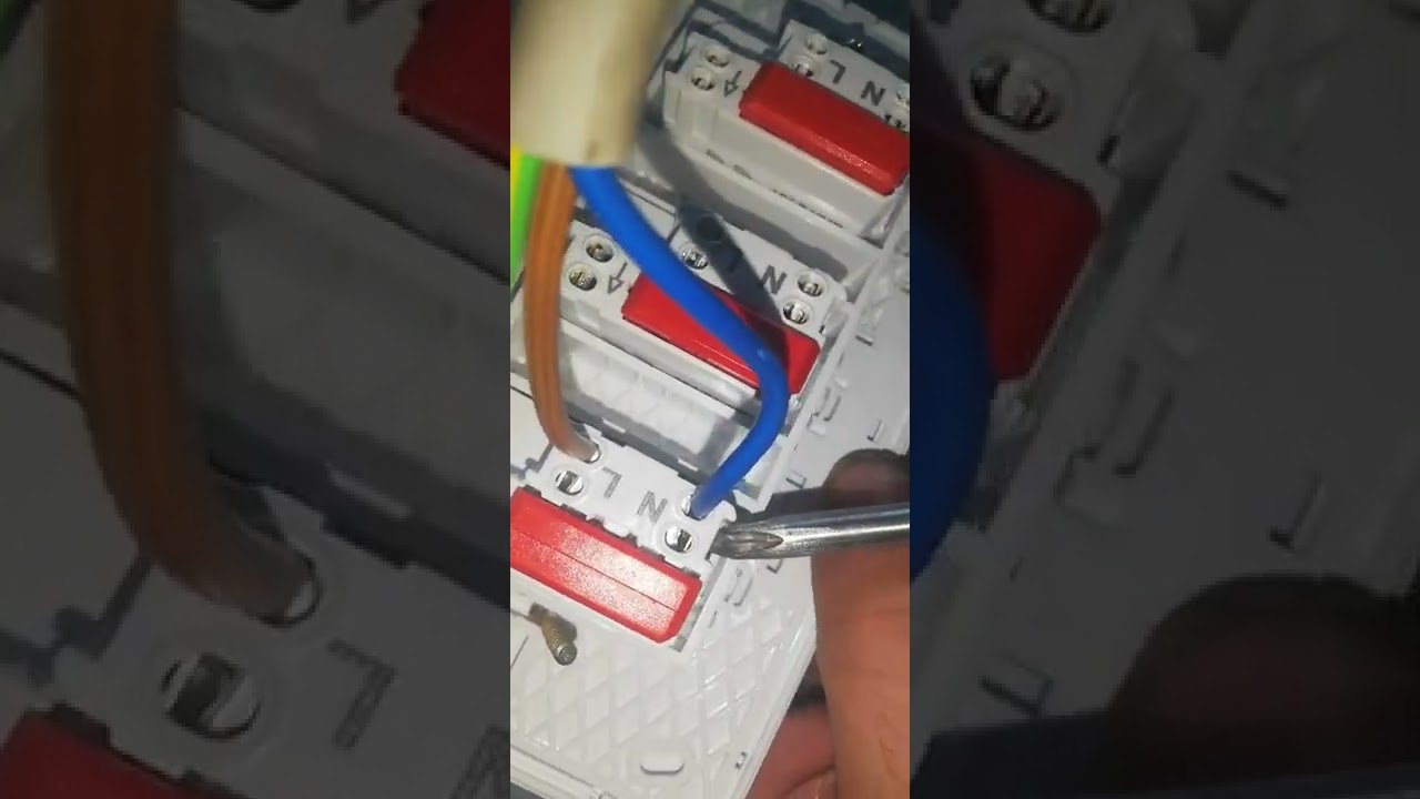 UNIVERZALNI INDIKATOR ALING EXPERIENCE KAKO POVEZATI