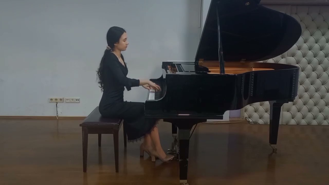 L.V.Beethoven - Sonata op.14 no. 1, E major 