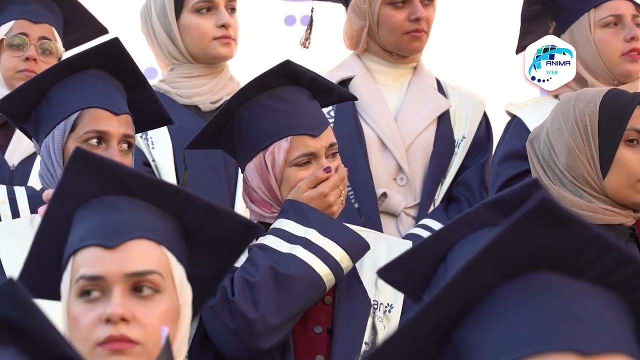 غزة.. تخرّج 230 طبيبًا فلسطينيًا بين أنقاض مستشفى الشفاء