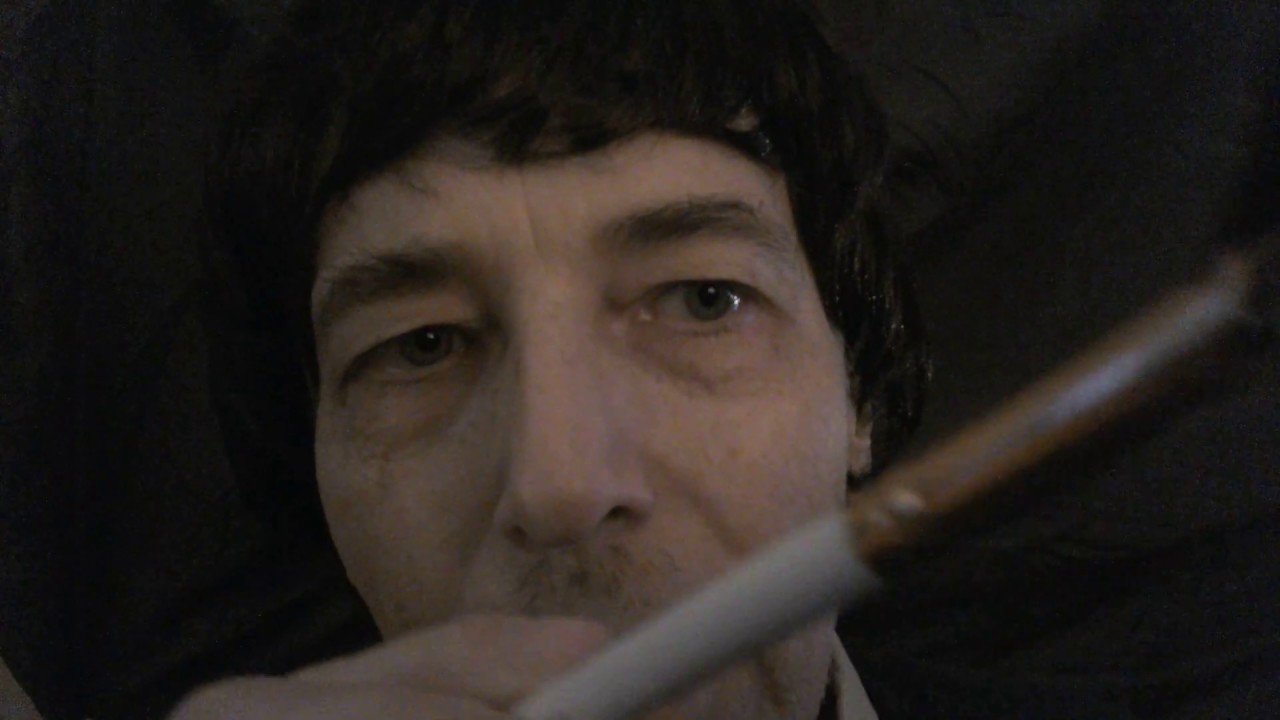 Nederlandse asmr moderne retro stijl triggers tapping camerabrushing www.garywhispersasmr.com