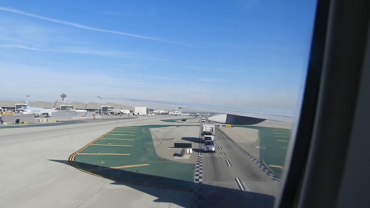 20180126 EVA Air BR12 TPE-LAX Landing