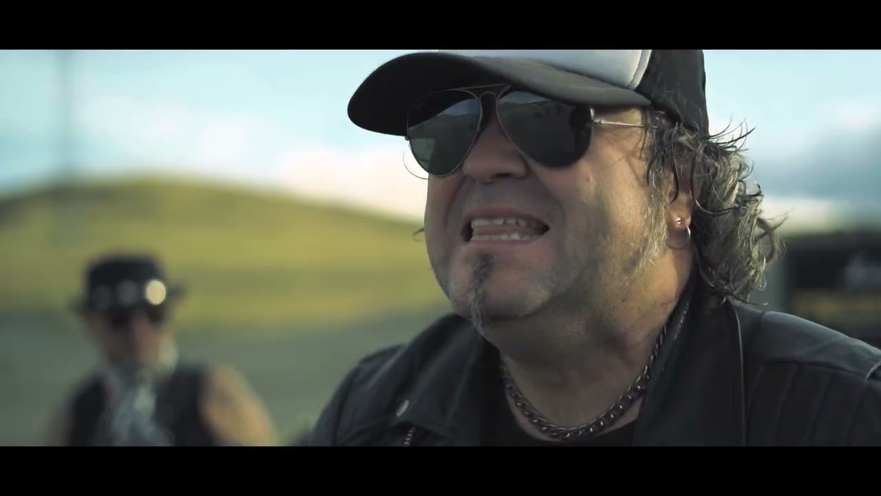 DOSS HOUSE "Cold" (Videoclip)