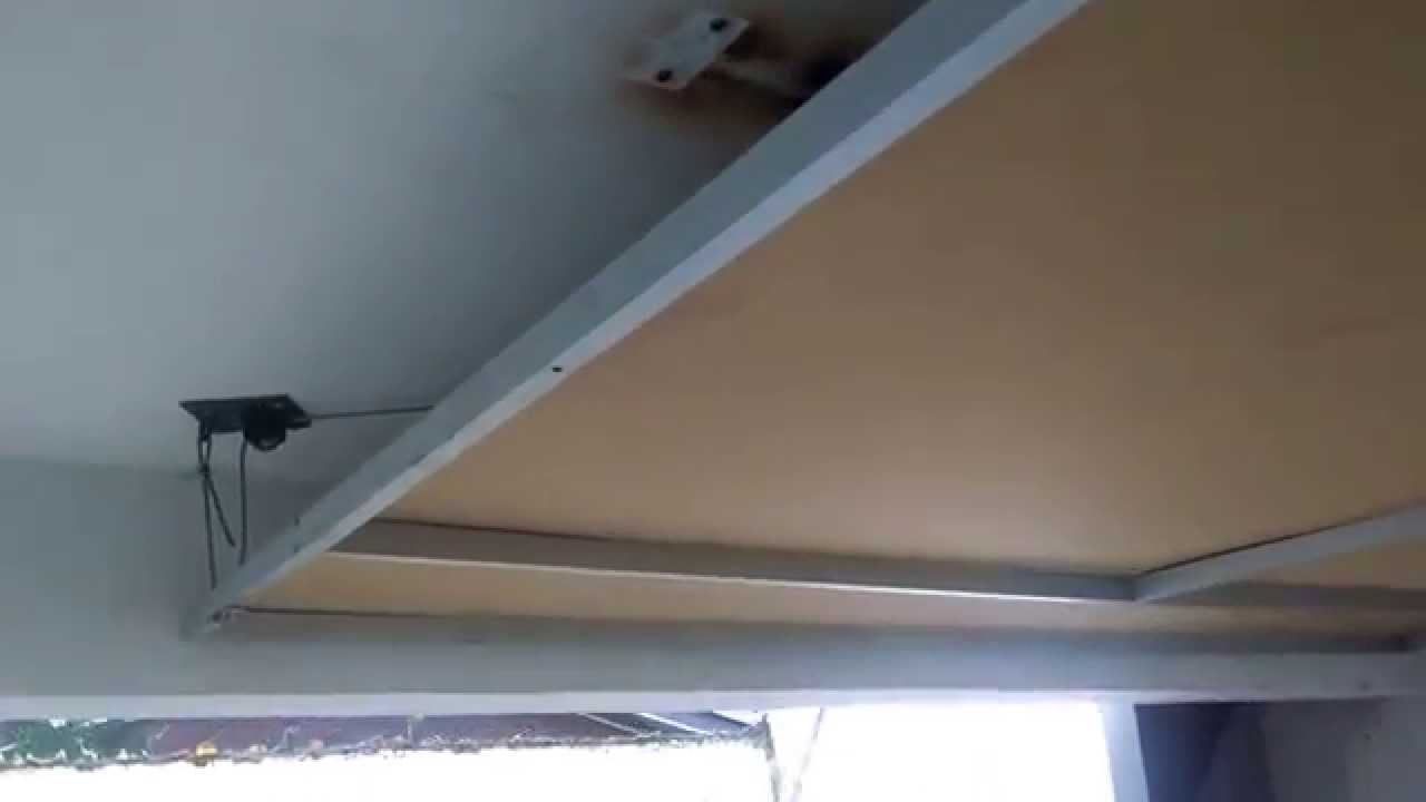 Autorama (slot car) - Mesa suspensa no teto da garagem. Parte 1 - término da mesa e elevação.