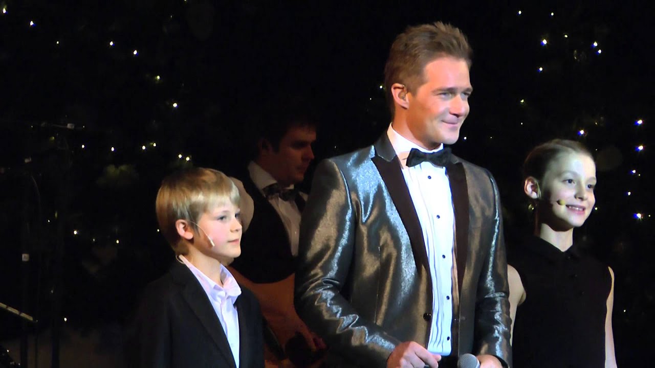 Christoff 'De kleine trommelaar' met Scaletta live Koekelberg 21/12/14