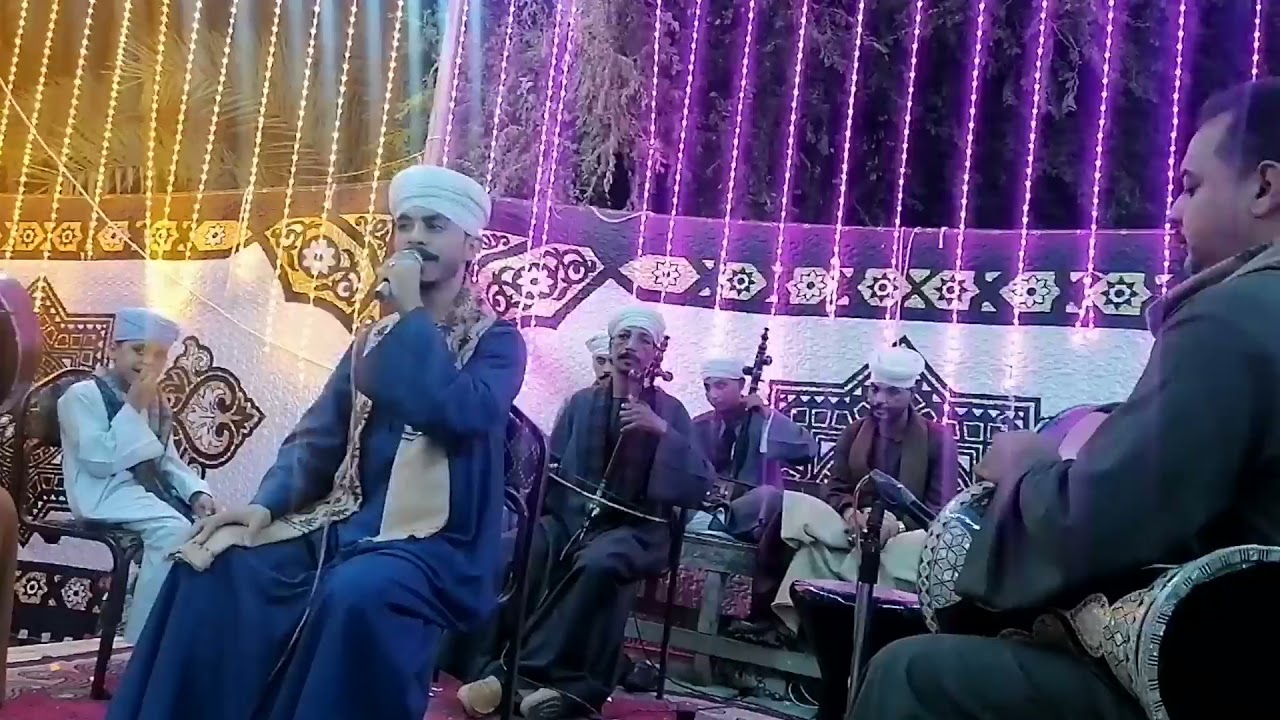 الشاعر عز  السوهاجي. (اسمع قصه عامر الخفاجي) الجزء/(1) افراح الحجرات مركز دشنا