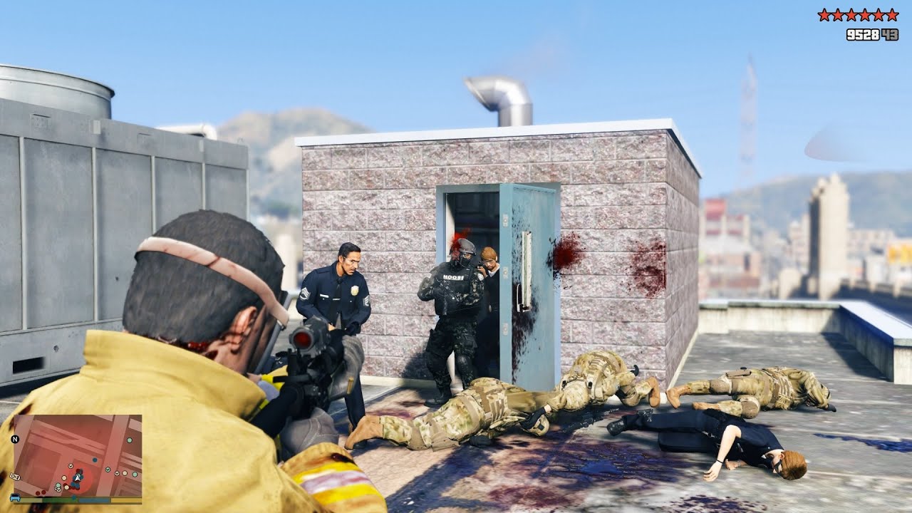 GTA 5 - Police Station Shootout + Ten Star Wanted Escape