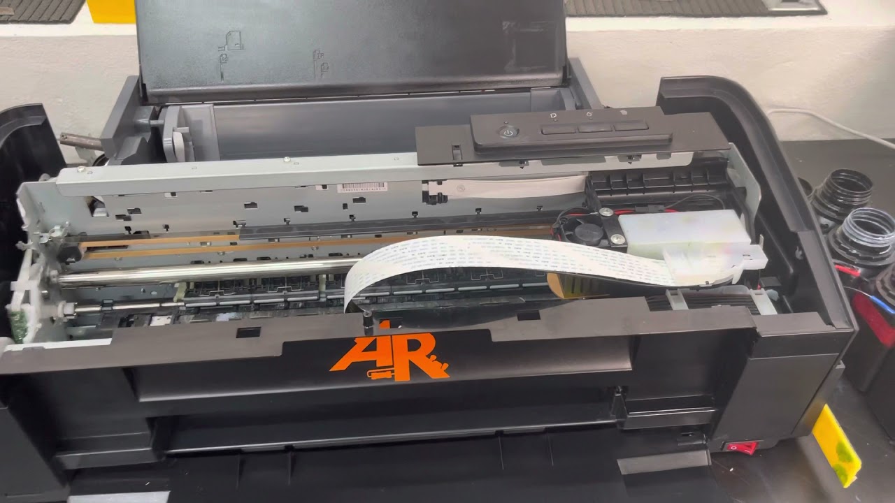 Limpeza da fita encoder Epson L1800
