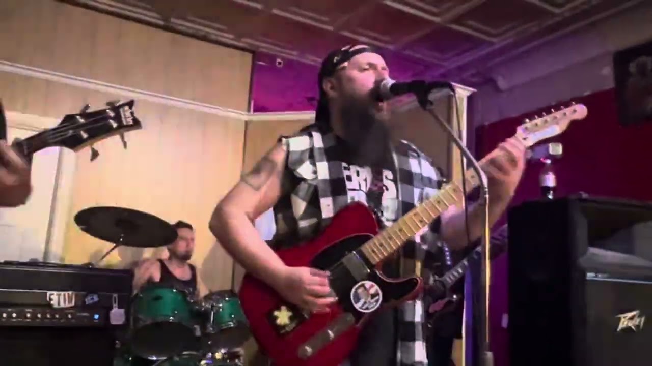 Jerks Perform &ldquo;OK New Wave&rdquo; At The Stoop