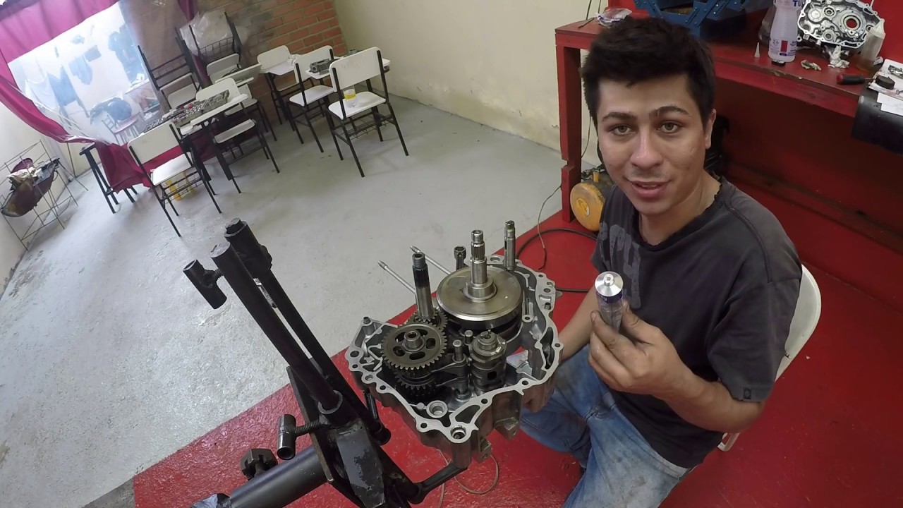 MONTAGEM COMPLETA DO MOTOR CG 160 PARTE1  VIRABREQUIM E CÂMBIO !
