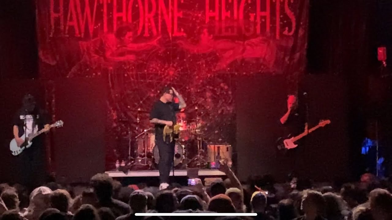 Hawthorn Heights ~ Like A Cardinal #live #firstavenue #minneapolis #minnesota #midwestemo #midwest 