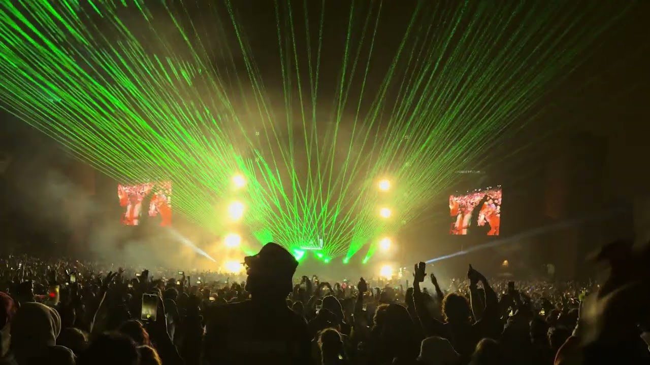 Levity - Sweet Caroline (Remix) @ Red Rocks, 4/25/25