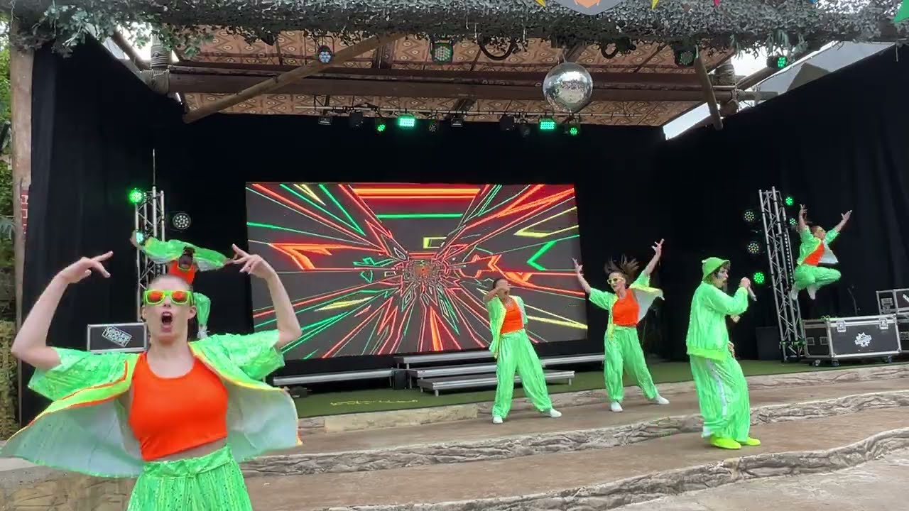 Chessington Wilderfest 2022 - Who Wins You Decide Show