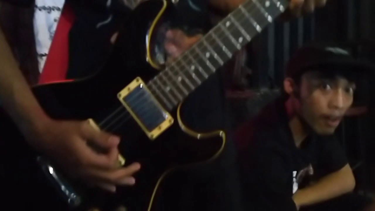 Bizarrenotes - Collapse (Counterparts Cover) Live at Emo Day Yogyakarta - 14.02.2021