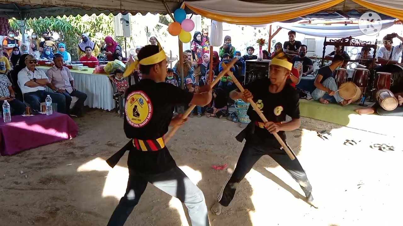 Seni Silat Tongkat |Malay traditional martial arts stick| 말레이 무술 스틱 عصا فنون الدفاع عن النفس الملايو