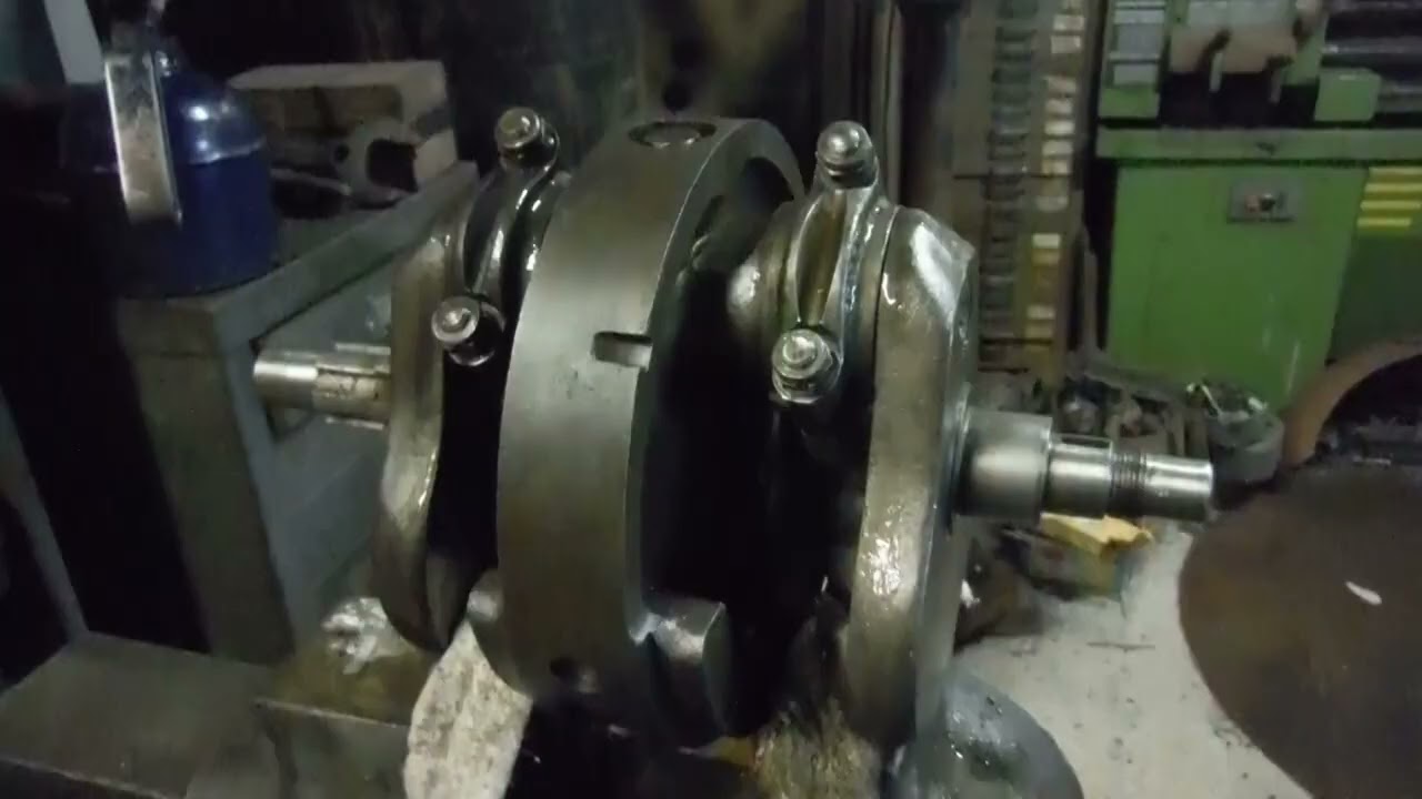 Triumph T120TT - Crankshaft and conrods big ends fit update.