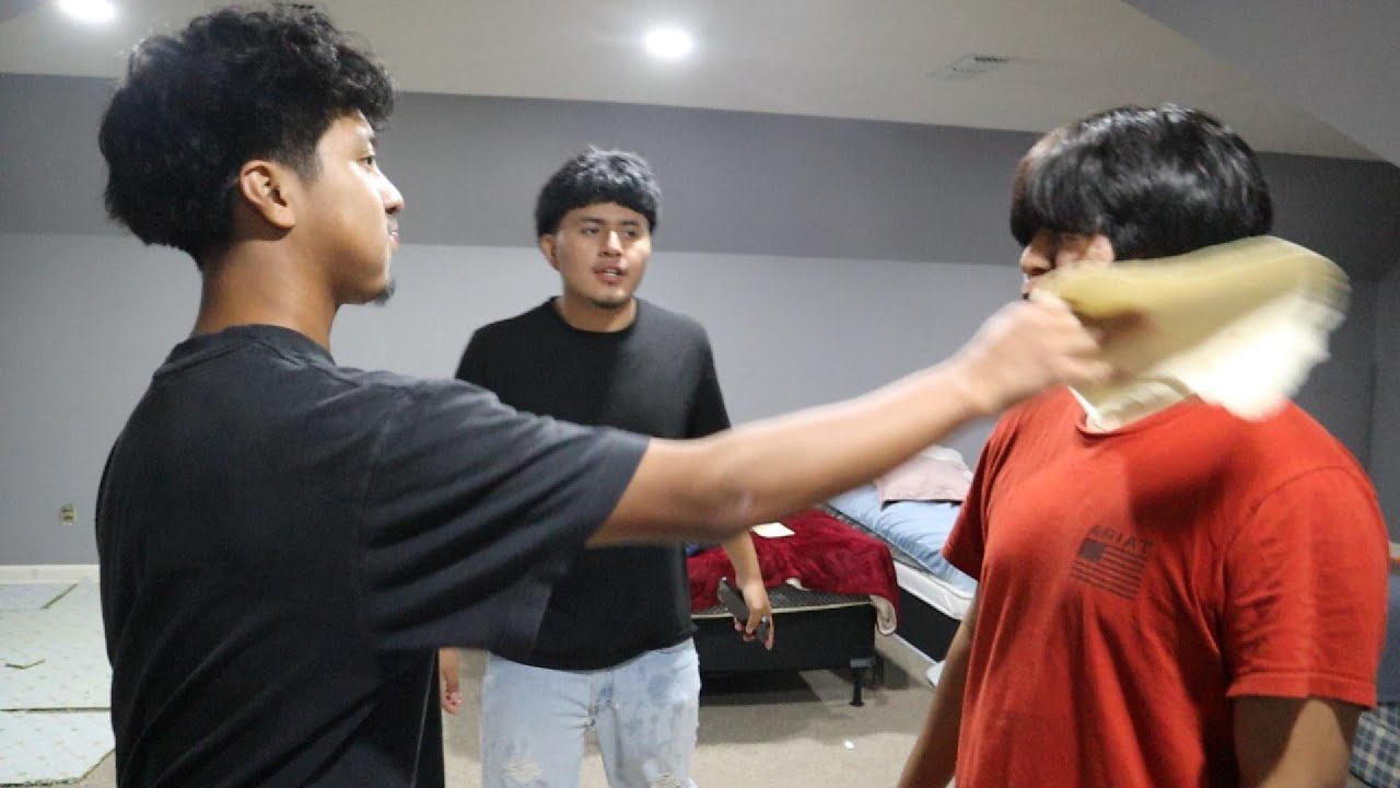 TORTILLA CHALLENGE  + ICE WATER CHALLENGE... (THIS GOT BRUTAL)