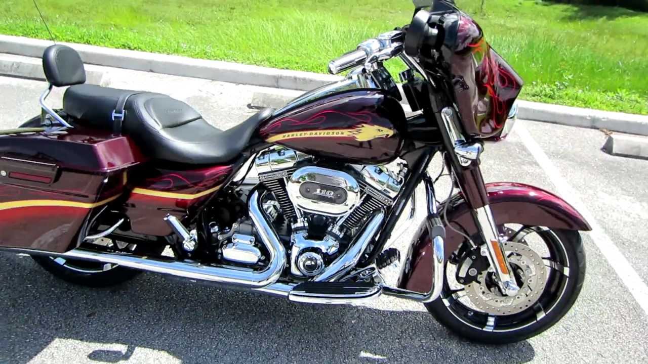 Продается мотоцикл CVO Screaming Eagle Street Glide 2010 года выпуска, в полной комплектации, про...