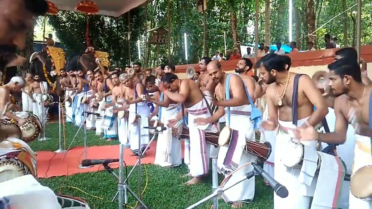 Poovarany Mahadeva Temple - Panchavadyam - Chottanikkara Vijayan Marar - Pathikalam Thimila Theeru