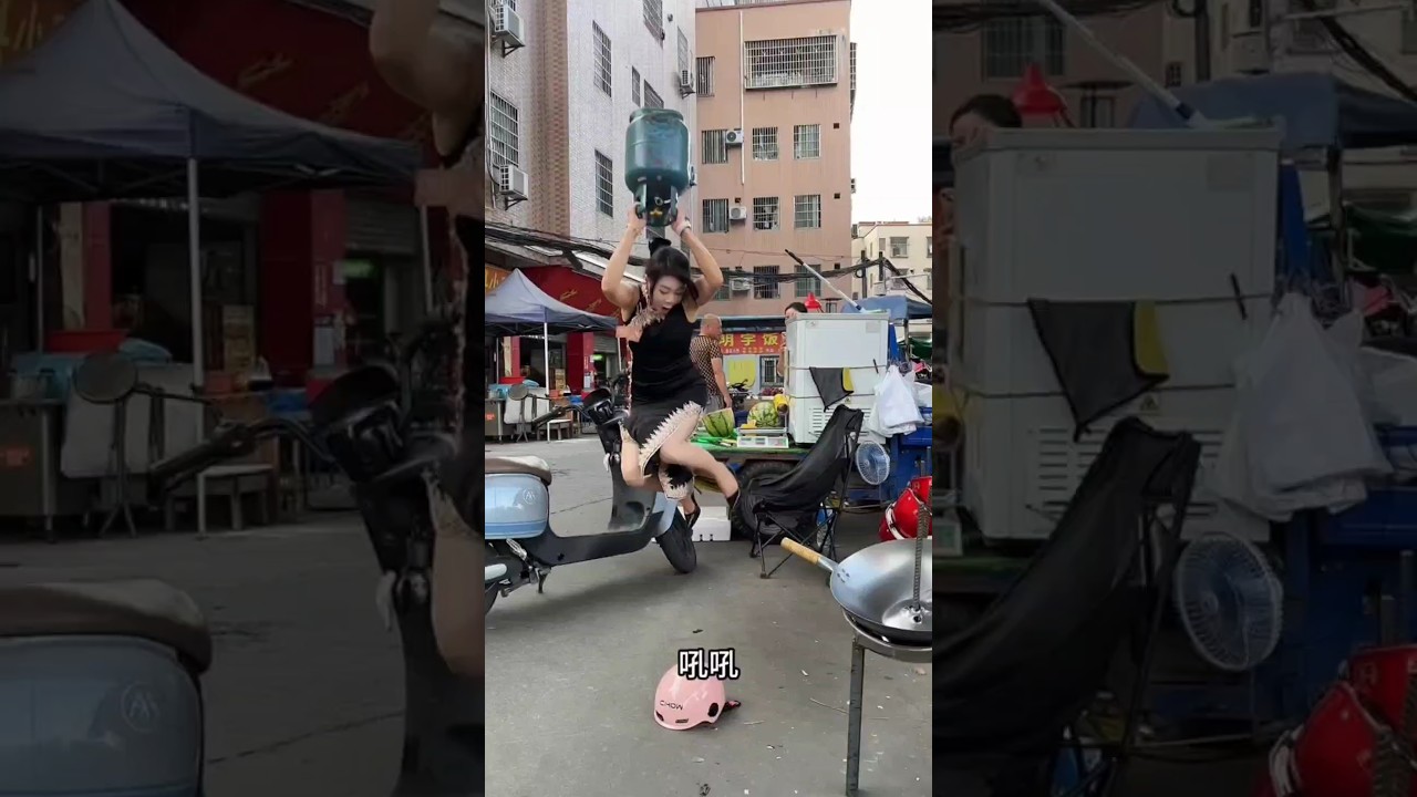 girl broke her helmet ⛑️🪖 