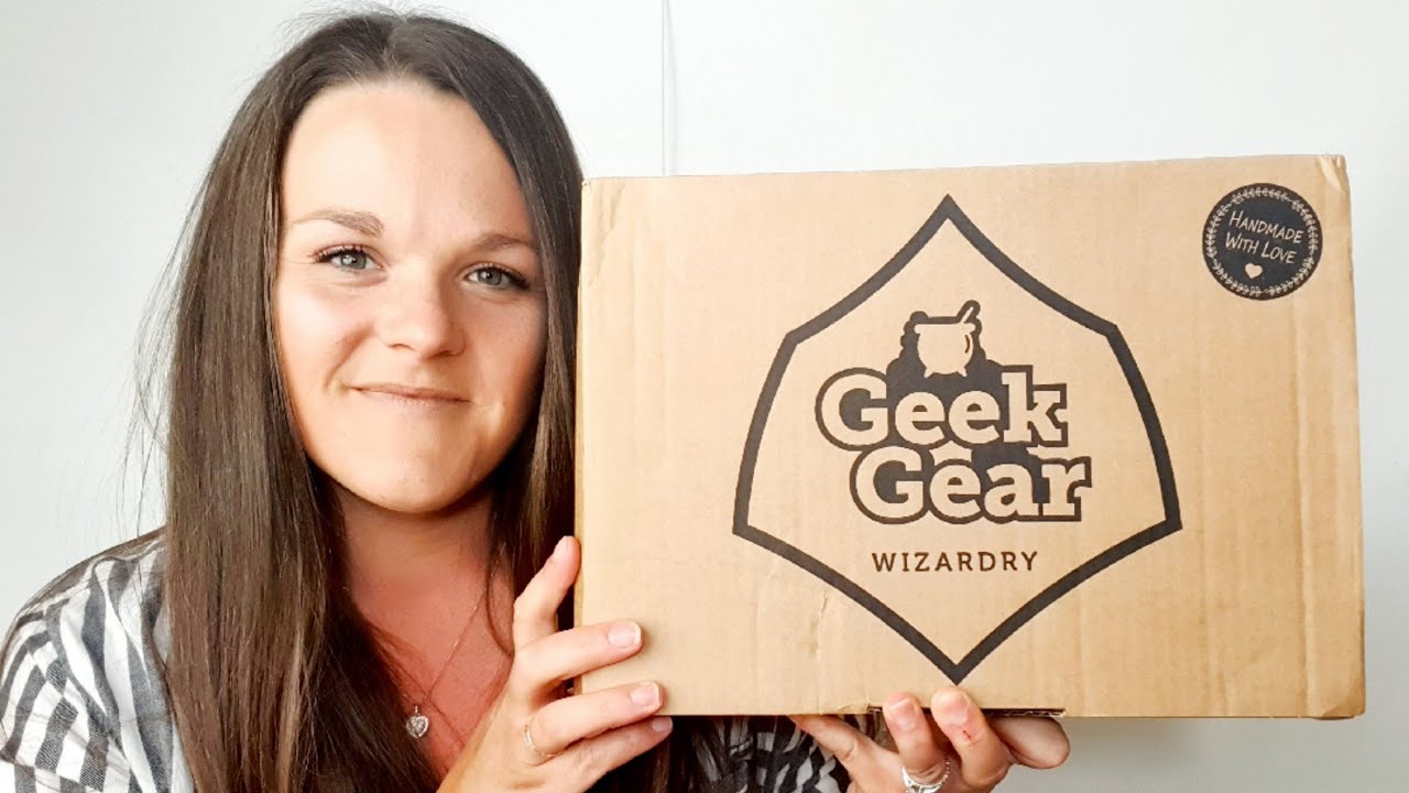 Geekgear march 2020 unboxing