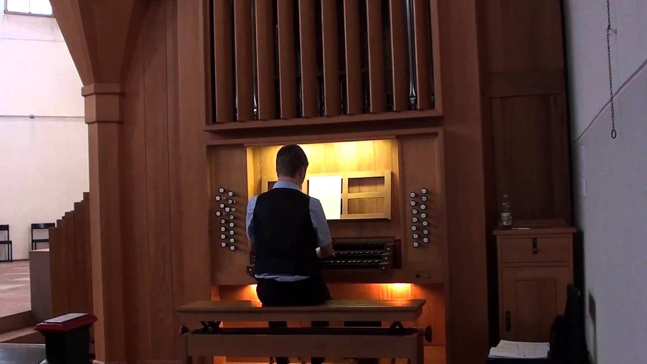 Stairway to heaven on Church organ - Led Zeppelin