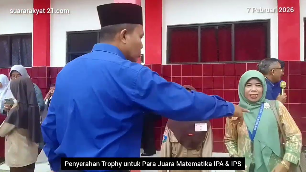  MERAIH BINTANG DI AJANG SAINS 