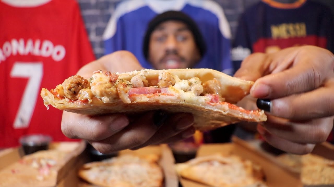 Пробуем ВСЕ НОВЫЕ пиццы Melts от Pizza Hut!