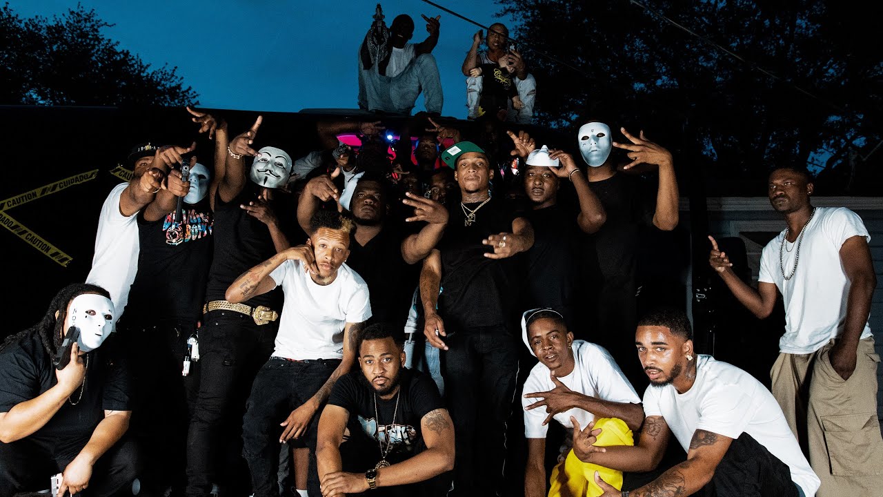 Linseyo Feat Tick - Book Me @ShotByNae