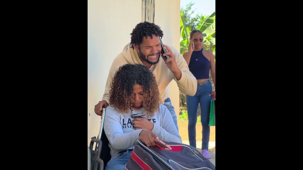 Descubre la verdadera cara de su hermano en su llegada de los Estados Unidos